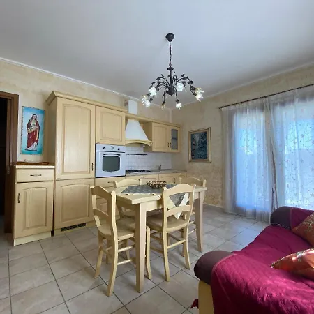Via Palermo Tatil Evi Budoni